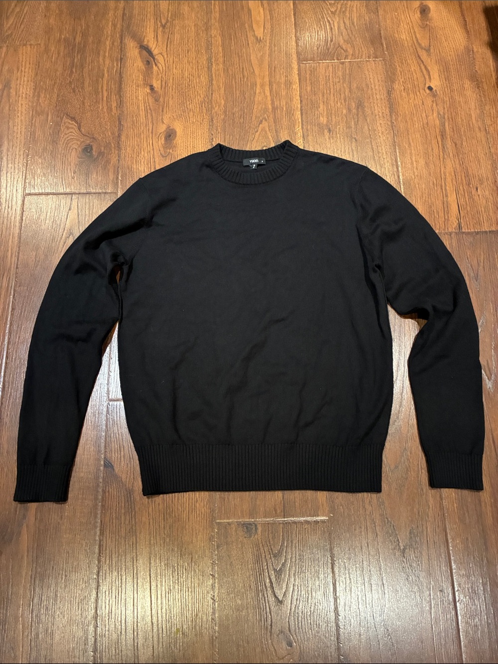 Vuori Black Crewneck Sweater